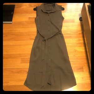 Adrienne Vittadini Olive Sleeveless Long Shirdress